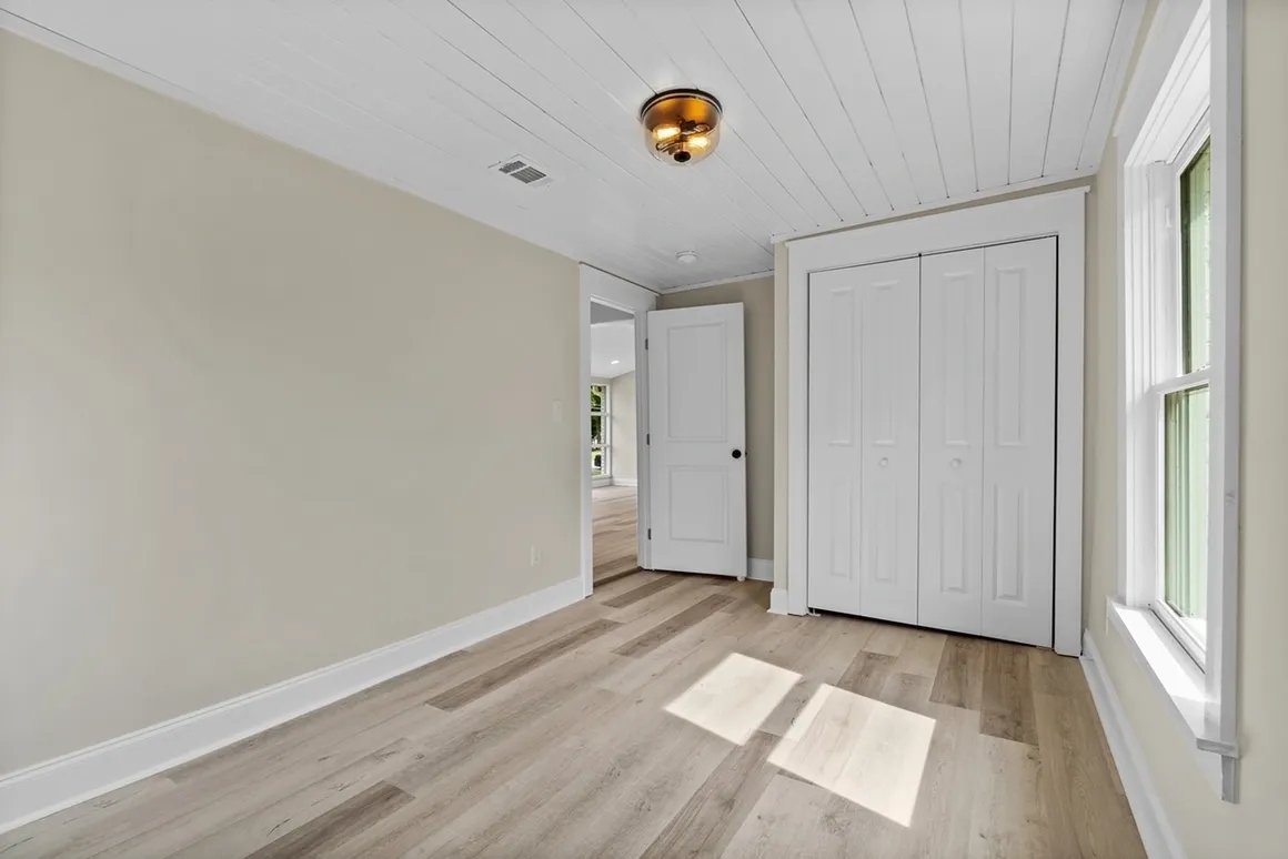 Open kitchen-living space